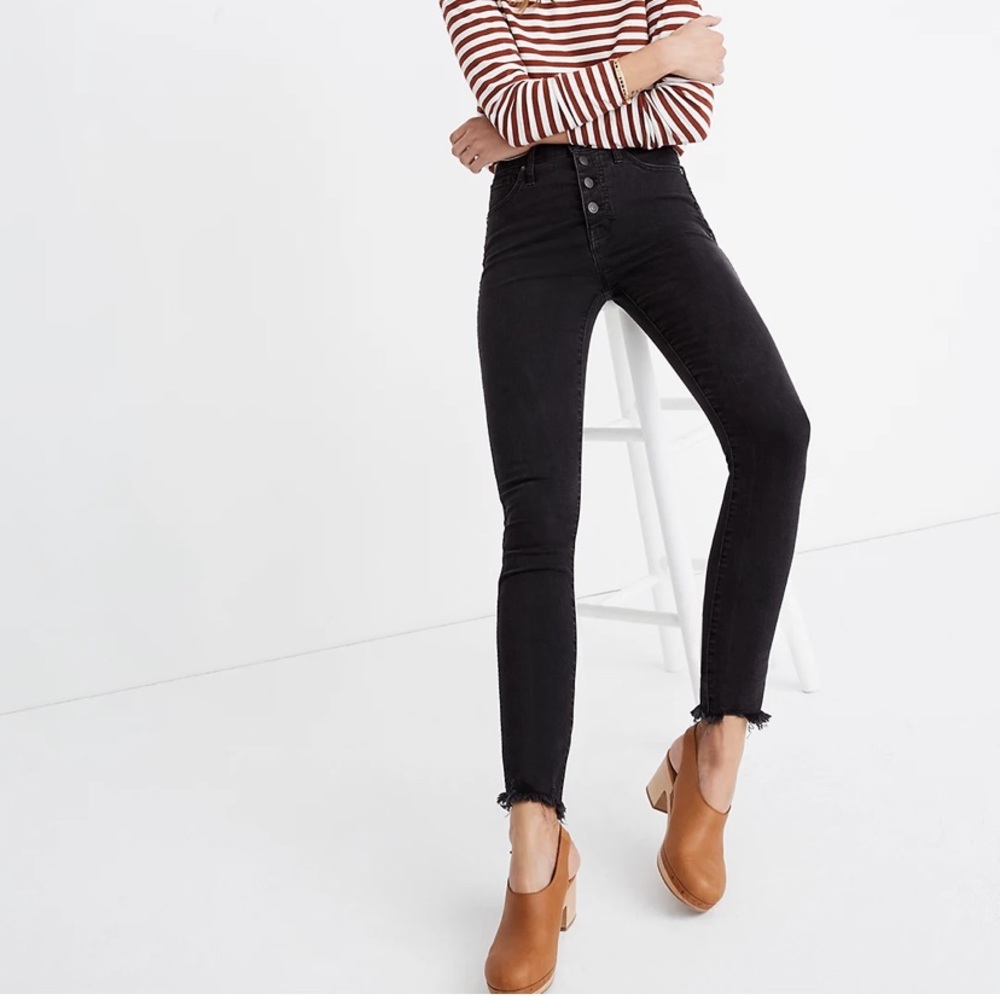 Madewell 10" High-Rise Skinny Jeans in Berkeley Black: Button-Through Edition